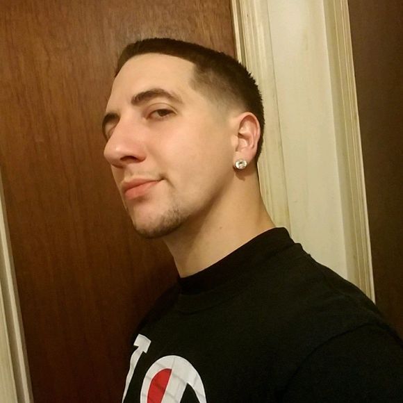 Meet your Posher, Drew - Picture 1 of 1